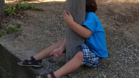 Thumbnail for Aviv is running and singing