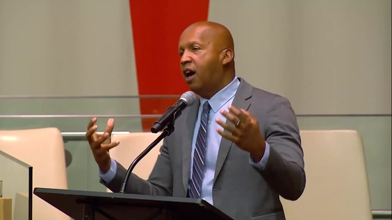 Bryan Stevenson - Keynote lecture on the Transatlantic Slave Trade at the event &quot;Beyond Colonial Histories&quot;