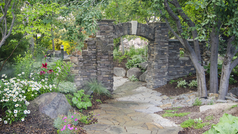 Thumbnail for Thomas E. Ricks Garden Tour