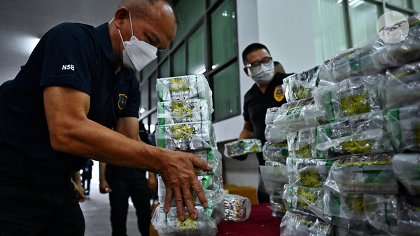 Thai police seize 1.1 metric tons of crystal meth