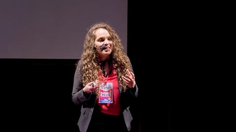 Thumbnail for ¿Qué tienen los pobres en la cabeza? | Mayra Arena | TEDxBahiaBlanca