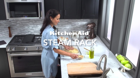 Thumbnail for entry KitchenAid Cooking - Slide-In Steam Rack