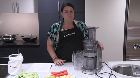 Thumbnail for entry Maximum Extraction Juicer- Juicing