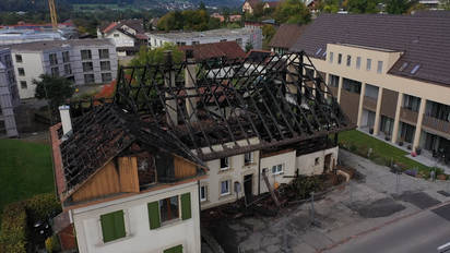 Grossbrand In Stetten Bewohner Ausser Den Kleidern Am Leib Habe Ich Nichts Mehr Baden Aargau Badener Tagblatt