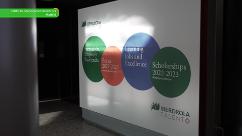 Miniatura para Evento de entrega de Becas 2022-2023 con S.M. el Rey y el Presidente de Iberdrola