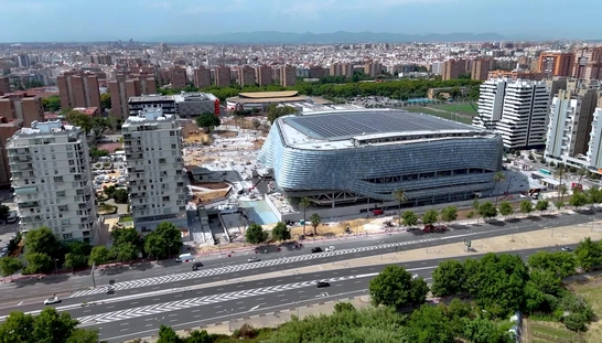Iberdrola se une al recinto Roig Arena para iluminar los principales eventos de Valencia, en España