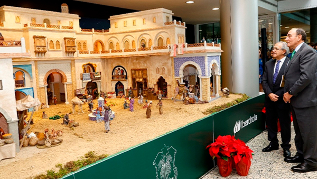 Iberdrola inaugura los belenes artísticos en sus sedes de Madrid y Bilbao