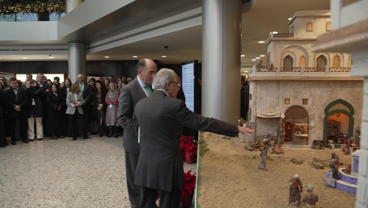 Iberdrola inaugura los belenes artísticos en sus sedes de Madrid y Bilbao