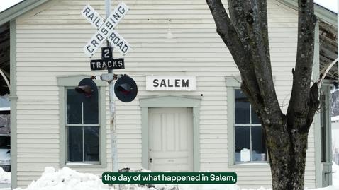 Miniatura para Avangrid workers rescue man from burning house