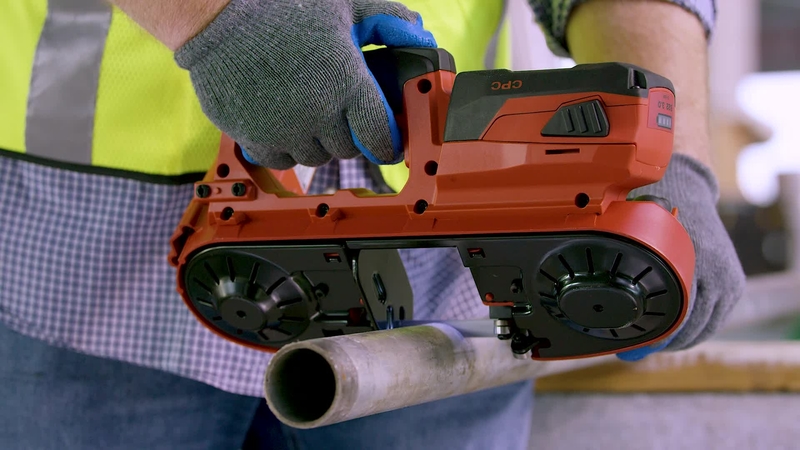 Product video of Hilti's band saw SB 4-A22