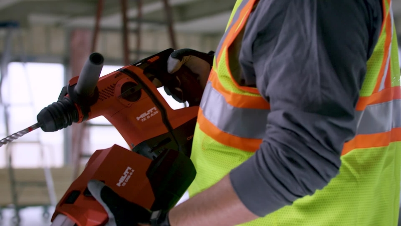 Product video of Hilti's on-board vacuum systems TE DRS-4-A and TE DRS-6-A