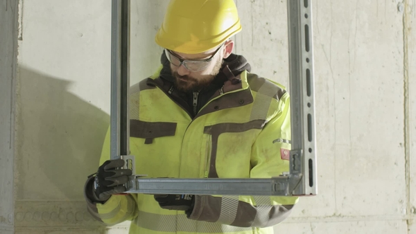 04 Werbefilm zum MQN-C Verbindungsknopf im Rahmen der Markteinführung von Next Level Installation.