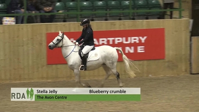 Stella Jelly & Blueberry crumble