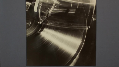 Thumbnail for WERELDSCHATTEN Draaiende Grammofoon, Fotografie in het interbellum