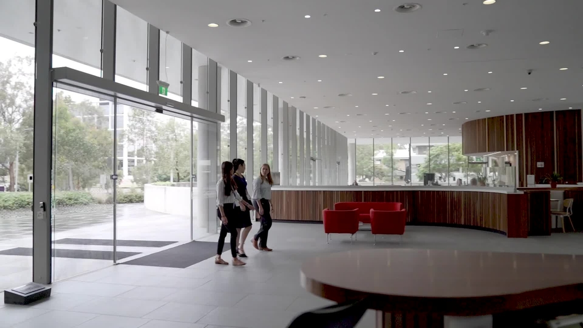 Join our Novartis Graduate Program and help us reimagine med