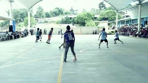 Miniatura para Inauguran polideportivo en Santo Domingo Xenacoj