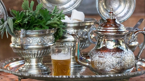 Thumbnail for ARAB324 M07 [ENG] Moroccan Mint Tea / الشاي المغربي بالنعناع - CookingWithAlia - Episode 444