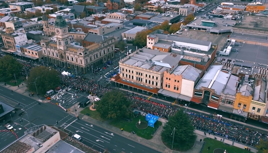 Fed Uni Alumni Exercise Physiologist preparing athletes for Ballarat Marathon