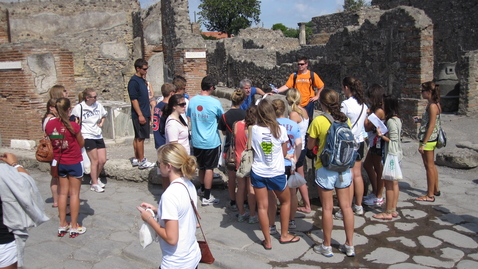 Thumbnail for entry In Pompei