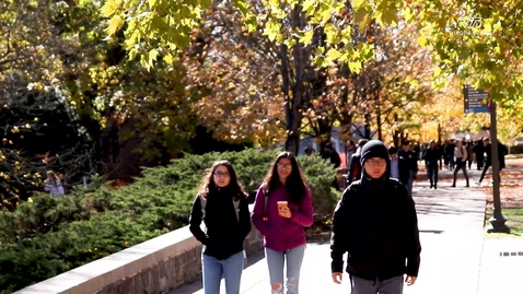 Thumbnail for entry Students enjoy a Fall day on campus