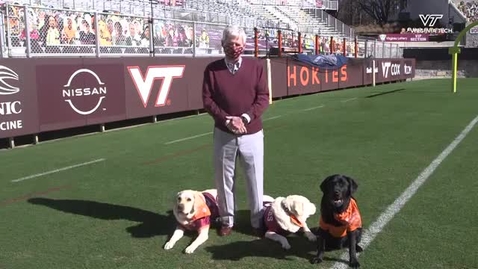 Thumbnail for entry Frank Beamer and the Virginia Tech Therapy Dogs Have a Message for You