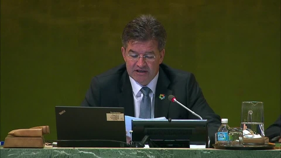Japan - Prime Minister Addresses General Debate, 72nd Session