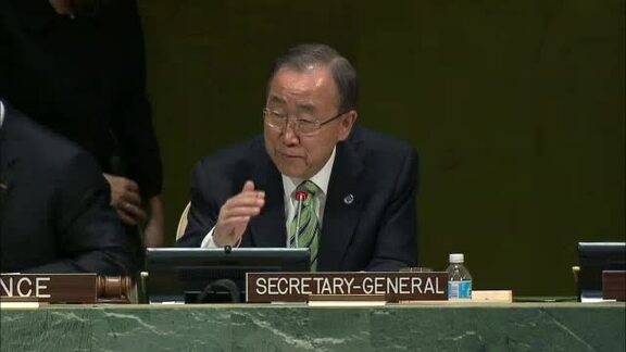 Business Representative Addresses Signing Ceremony for Paris Agreement