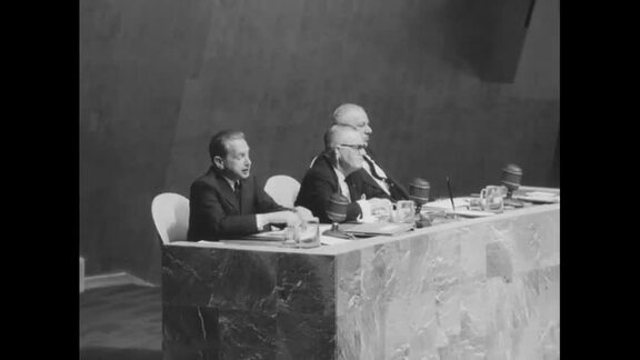 953rd Plenary Meeting of General Assembly: 15th Session - Part 2