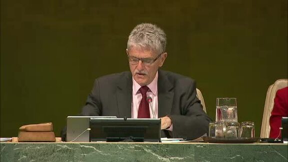 Minister for Foreign Affairs of Maldives Addresses General Assembly