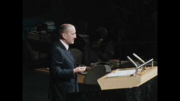1696th, 1697th, 1698th Plenary Meetings of General Assembly: 23rd Session
