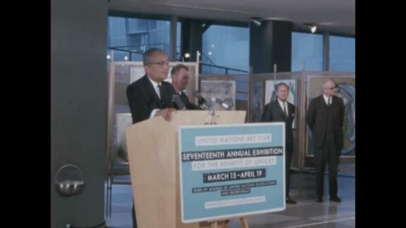 UN Secretary-General Opens UNICEF Art Exhibit