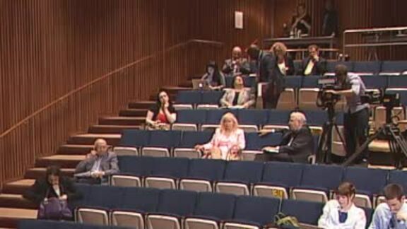 Press conference of the High-level Panel on the Post-2015 Development Agenda report 