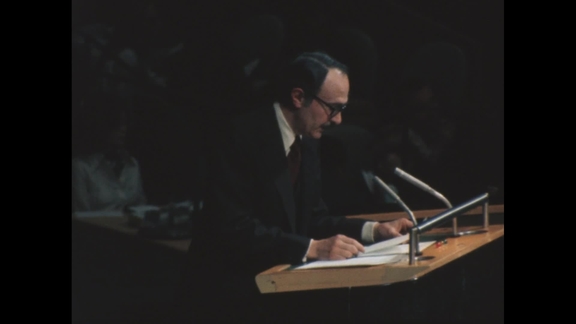 10th Plenary Meeting of General Assembly: 9th Special Session - Part 4