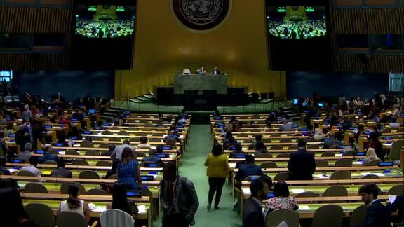 90th Plenary Meeting of General Assembly 73rd Session