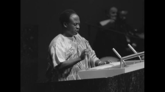 869th Plenary Meeting of General Assembly: 15th Session - Part 4
