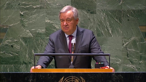 António Guterres (Secrétaire général de l&#039;ONU) pendant la cérémonie commémorative de l&#039;Holocauste 2024