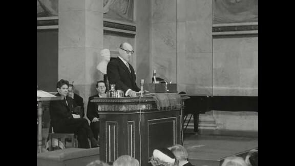 Presentation of Nobel Peace Prize to van Heuven Goedhart