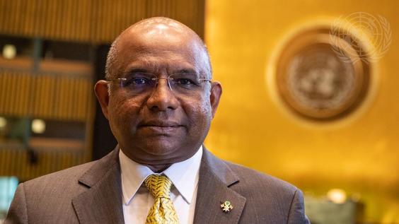 Flag ceremony and press stakeout by the President of the 76th Session of the General Assembly, H.E. Mr. Abdulla Shahid