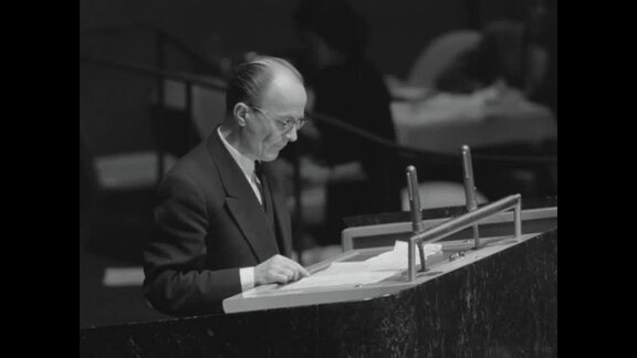 567th Plenary Meeting of General Assembly: First Emergency Special Session - Part 1
