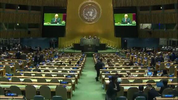 7th Plenary Meeting of General Assembly 71st Session - Closing of UN Summit for Refugees and Migrants