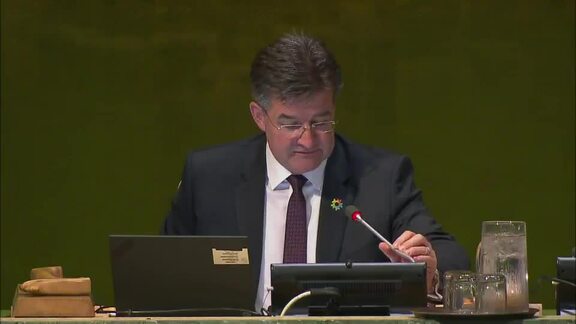 102nd Plenary Meeting of General Assembly 72nd Session