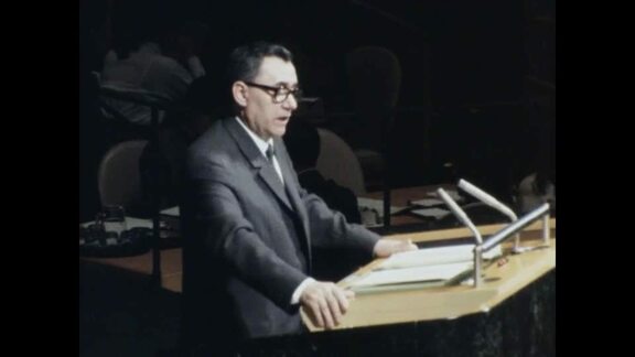 1877th Plenary Meeting of General Assembly: 25th Session - Part 1
