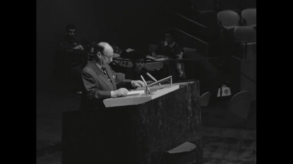 983rd Plenary Meeting of General Assembly: 15th Session