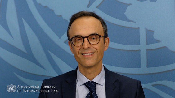 Jean-Marie Henckaerts - Where Vienna and Geneva Meet: Treaty Interpretation and the Geneva Conventions