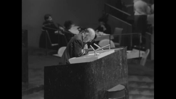 933rd, 935th, 936th Plenary Meetings of General Assembly: 15th Session