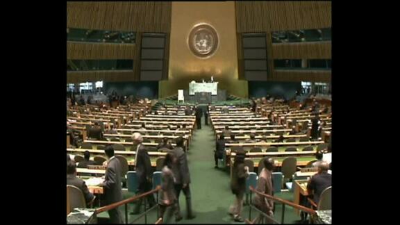 40th Plenary Meeting of General Assembly: 51st Session - Part 1