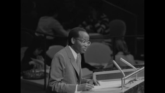 1874th, 1875th Plenary Meetings of General Assembly: 25th Session - Part 2