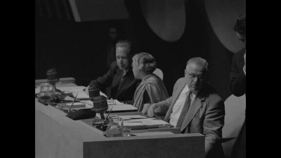 439th Plenary Meeting of General Assembly: 8th Session