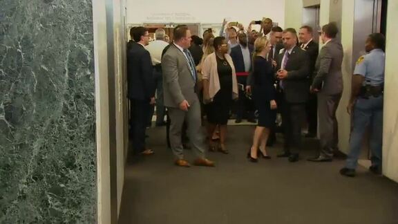 United States Secretary of State Briefs Press