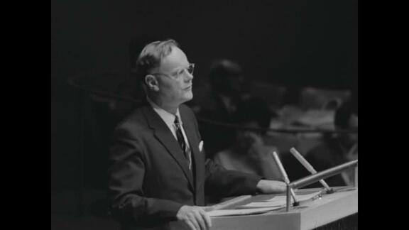 1118th, 1120th Plenary Meetings of General Assembly: 16th Session